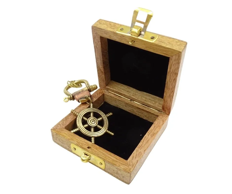 Brelok do kluczy Koło Sterowe BN-2156 w drewnianym pudełku