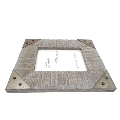 Drewniana ramka na zdjęcia 30374 z drewna mango 10 x 15 cm