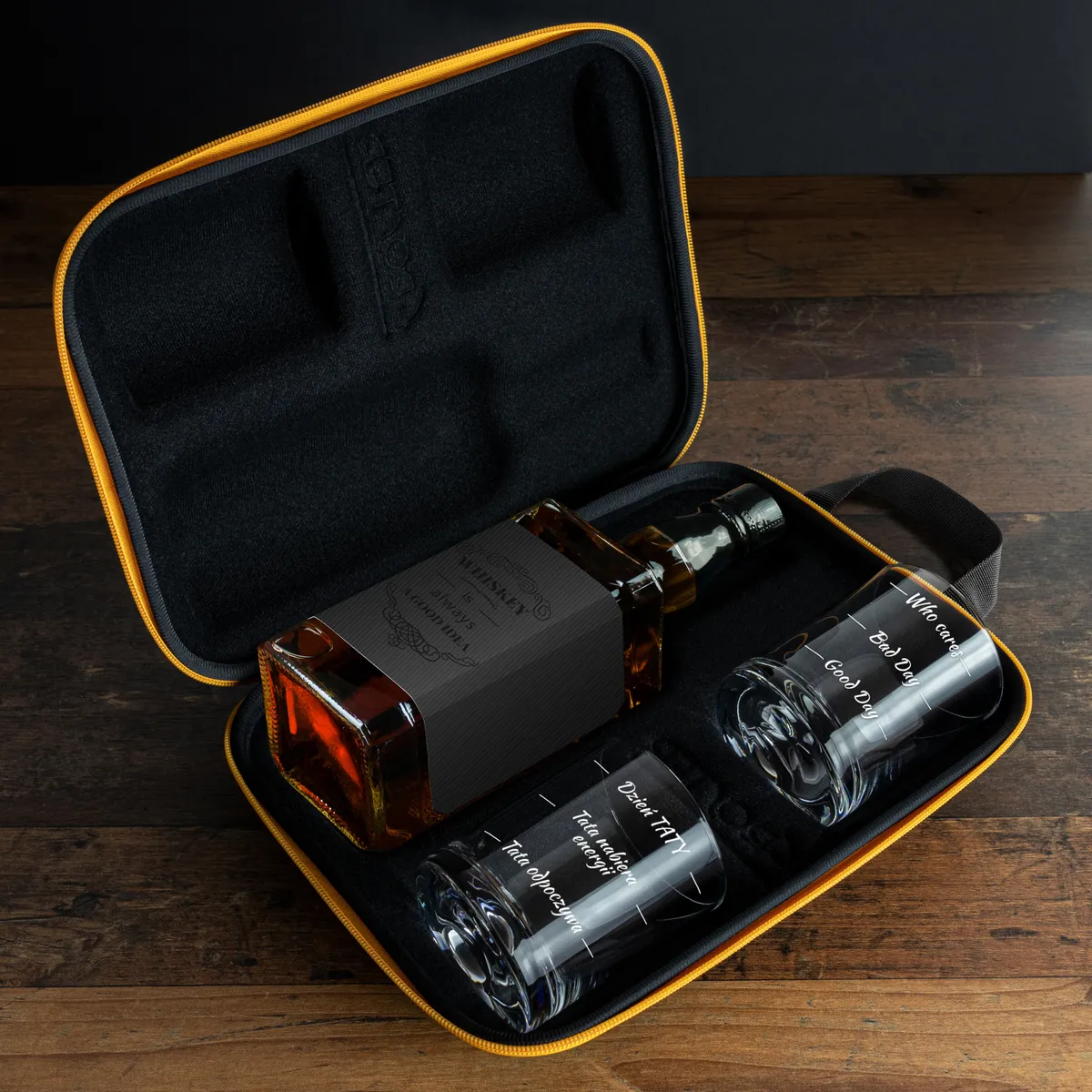 Etui na whisky ze szklankami Froster dla Taty – prezent na Dzień Ojca i urodziny