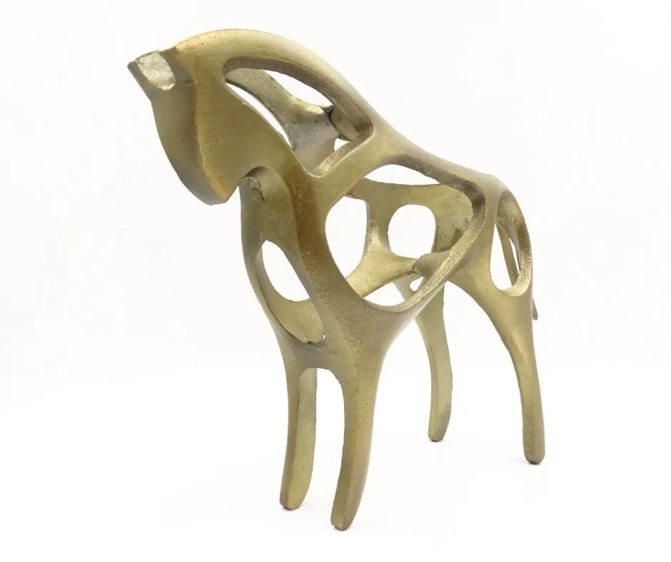 Figurka dekoracyjna Koń Amber aluminiowa w kolorze mosiężnym 38 cm