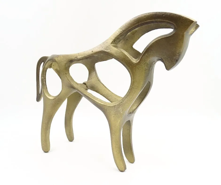 Figurka dekoracyjna Koń Amber aluminiowa w kolorze mosiężnym 38 cm