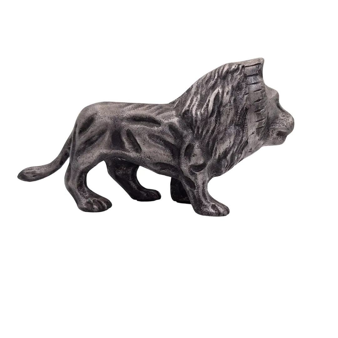 Figurka dekoracyjna lew LEO srebrna z aluminium 24 x 7 x 15 cm