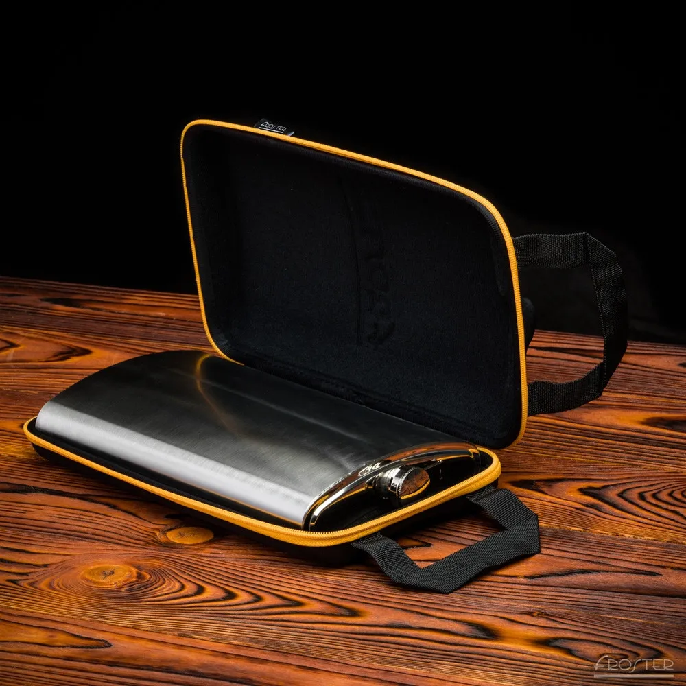 Gigantyczna piersiówka Deluxe Froster z czarnym etui – prezent dla chłopaka